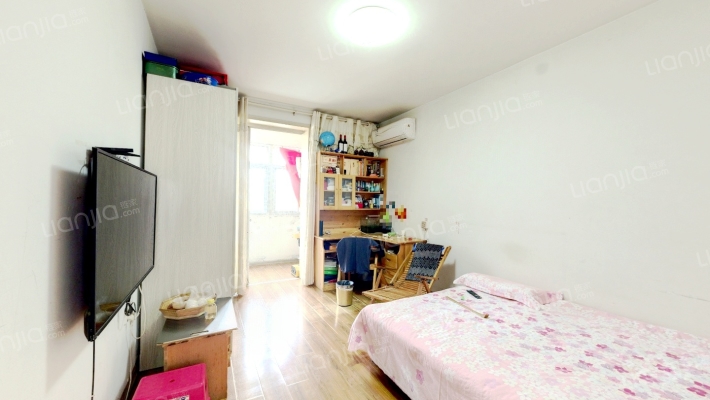 桥箱厂宿舍二手房实景图