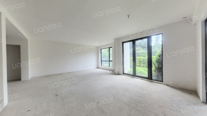 龙湖悠山郡千山新屿二手房实景图