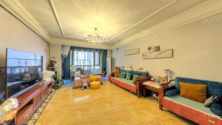 碧桂园天誉二手房实景图