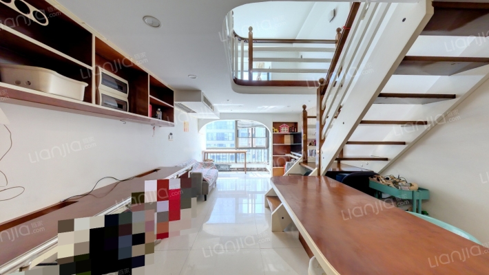 MOCO荣和摩客社区二手房实景图