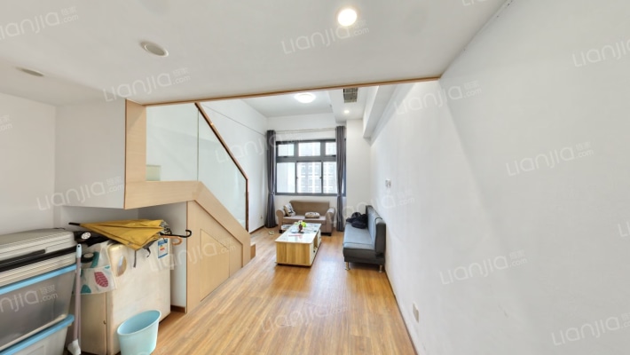 群升星河印象中心二手房实景图