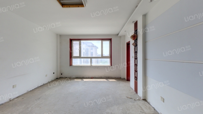 金晟西城嘉园二手房实景图