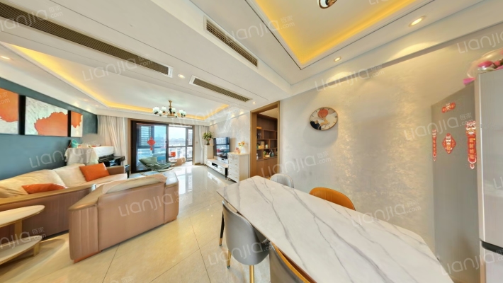 国贸天悦二期二手房实景图