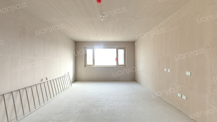 俪景嘉园二手房实景图