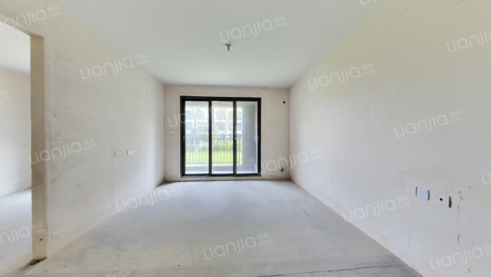 中梁海伦堡滨湖云璟二手房实景图