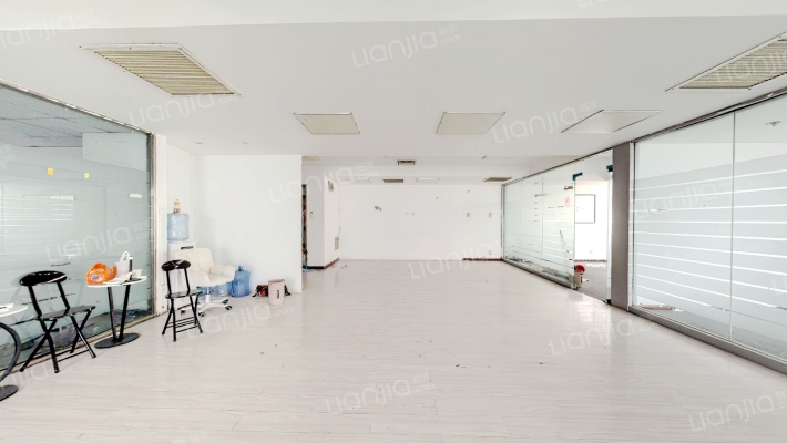 财富广场二手房实景图