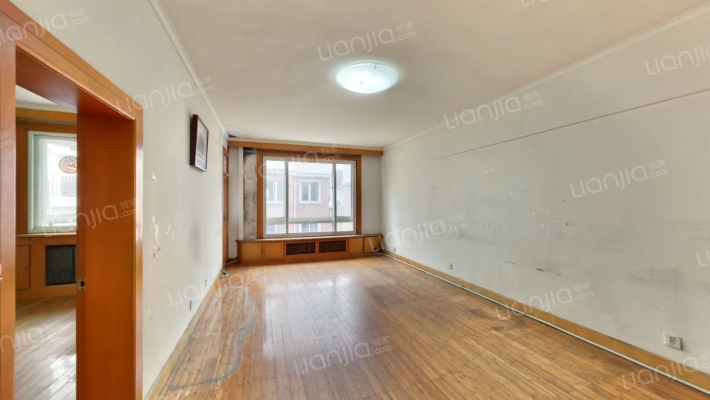 卧龙山庄二手房实景图