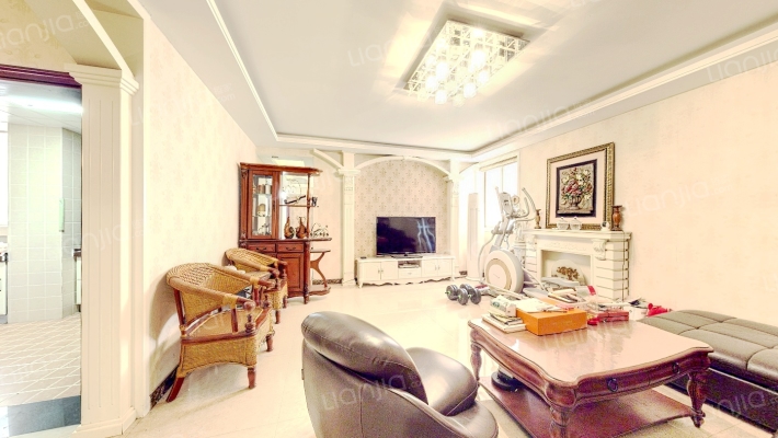 金融广场二手房实景图