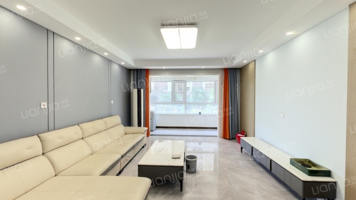 绿地香榭丽公馆二手房实景图