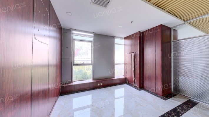 天山银河广场二手房实景图