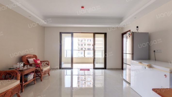 金湖壹号二手房实景图