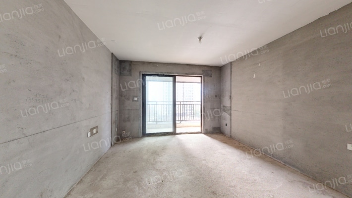 中国铁建梅溪青秀三期二手房实景图