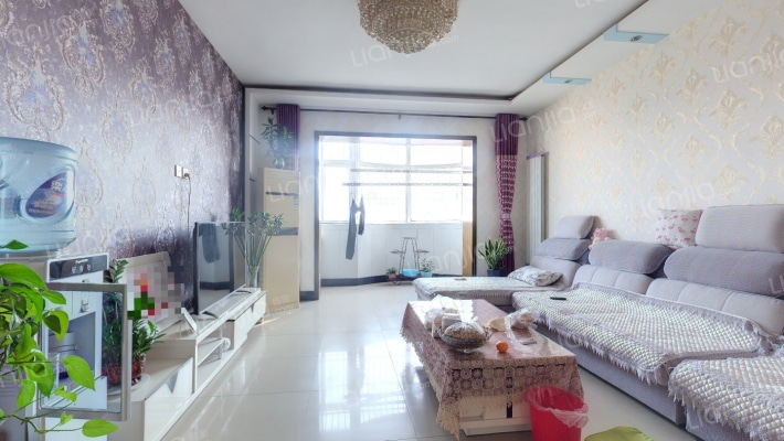 泰安荣锦花园二手房实景图