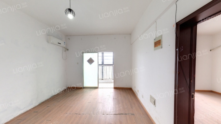 彩虹大厦二手房实景图