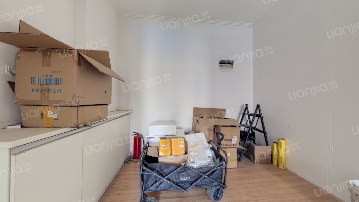 美景芳邻二手房实景图