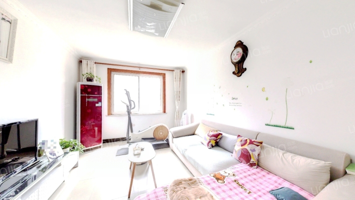 龚华新村二手房实景图