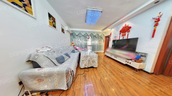 兴达小区二手房实景图