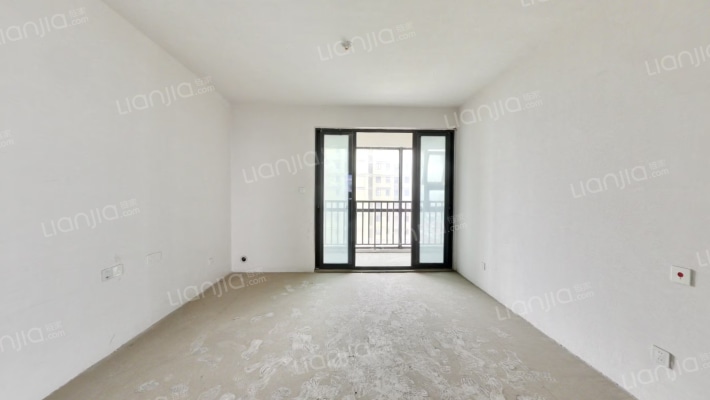 金秋花园二手房实景图