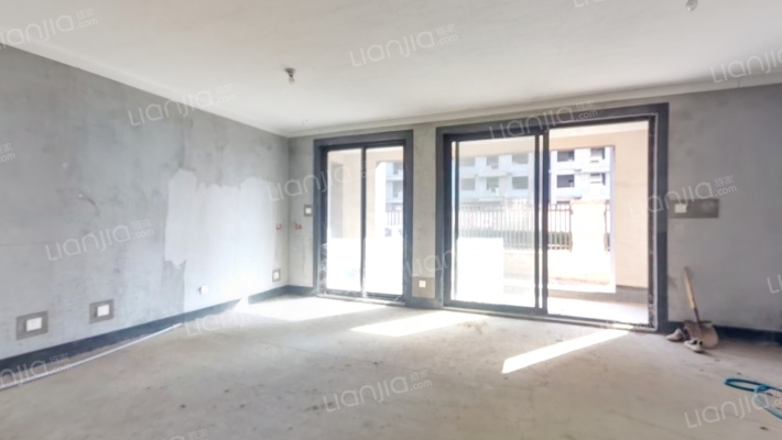 建业阳城上院二手房实景图