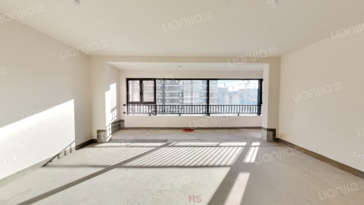 中建星光城市云领二手房实景图