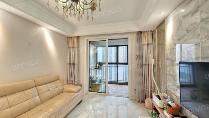 观澜外校城二手房实景图