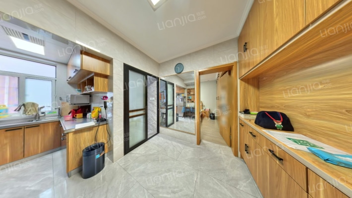 新马路二手房实景图