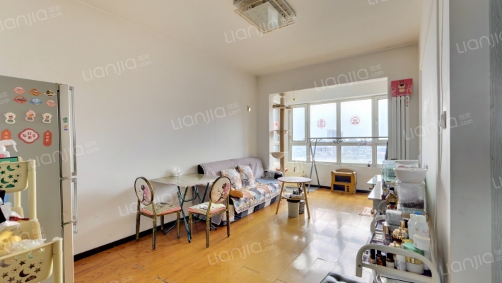 财富天地二手房实景图