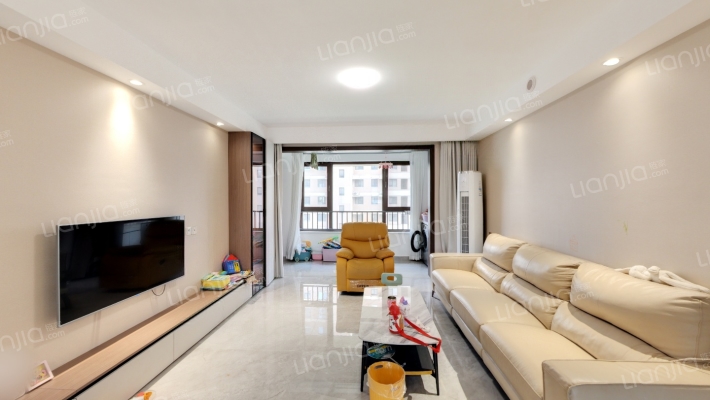 雪山万科城A6区庭逸园二手房实景图