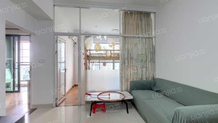 海伦堡院子二手房实景图