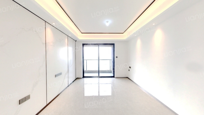 美的云悦江山东园二手房实景图