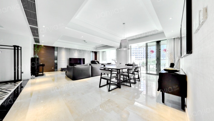 誉峰二期二手房实景图