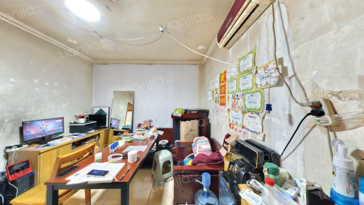 铁路十五宿舍二手房实景图