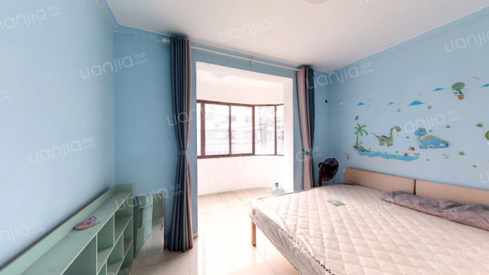 上海新城东区二手房实景图