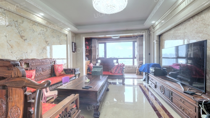 保利东湾东旭花园二手房实景图