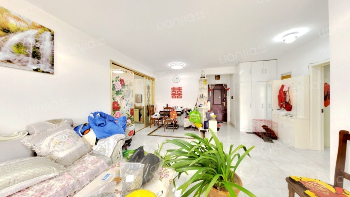 凤凰湖畔二手房实景图