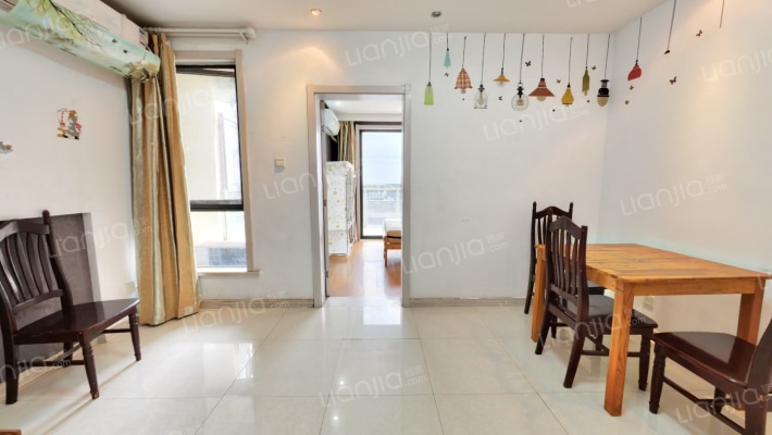 太湖纯水岸花园二手房实景图