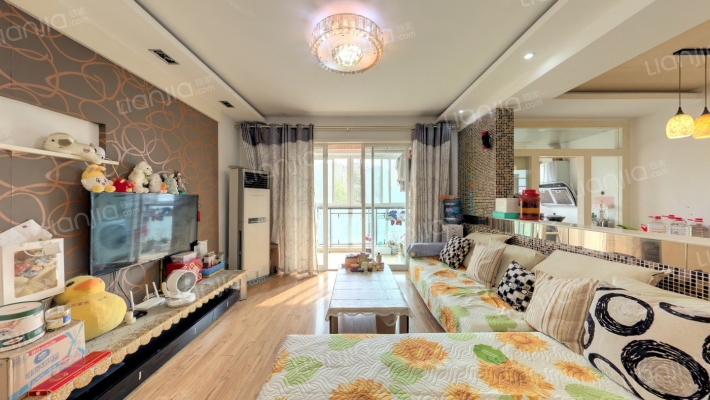 驿鑫乡卿城二手房实景图