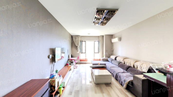 金地悦峰二手房实景图