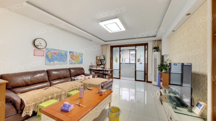 滨江花园二手房实景图