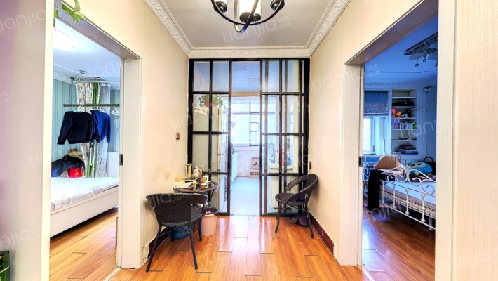 长庆油田矿区事业部西仪综合服务处二手房实景图