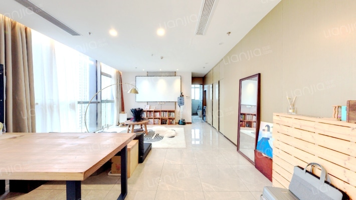 万达御湖公寓二手房实景图