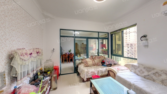 蓝色之都二手房实景图