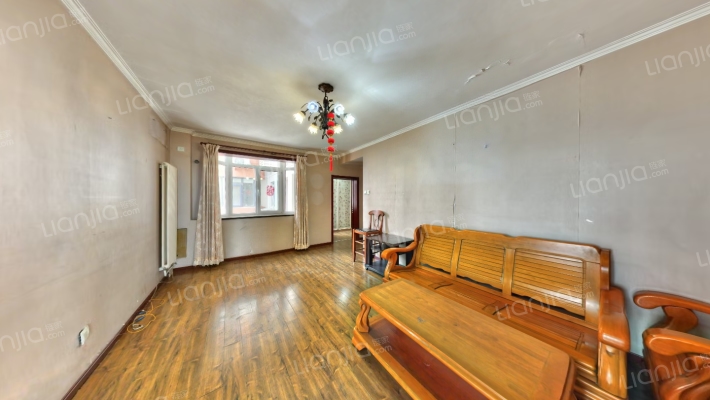 育新花园二手房实景图