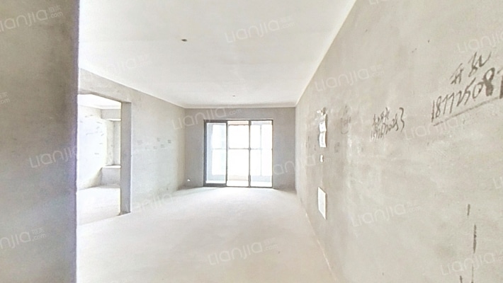 翡翠公馆二手房实景图