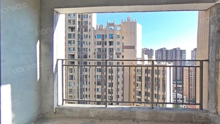 银泰红城六七期二手房实景图
