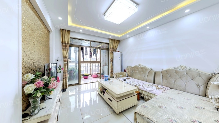 金域蓝湾三区二手房实景图