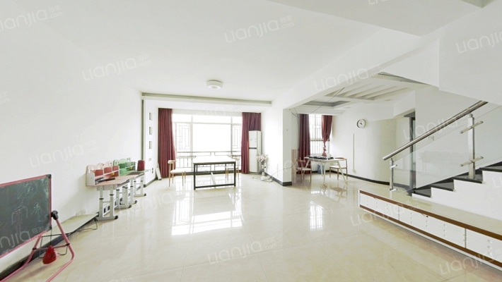 东丽花园二手房实景图