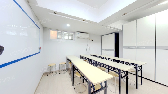 新鸿基花园二手房实景图