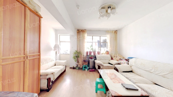 龙康小区二手房实景图