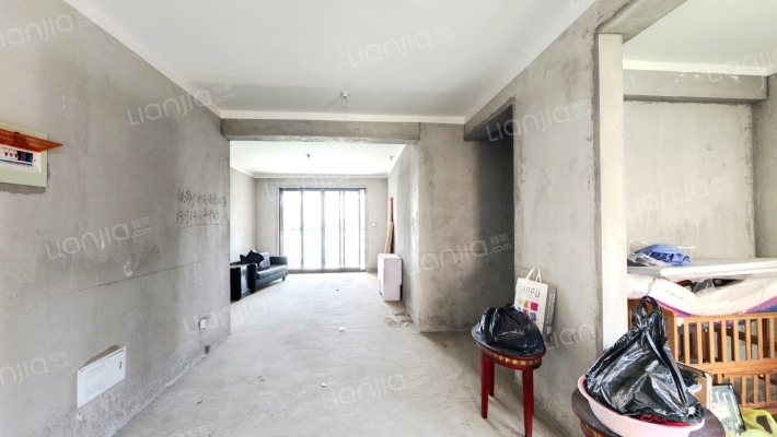 宝达香格里拉二手房实景图